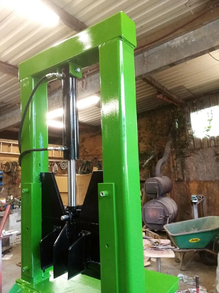 Log splitter - Image 4