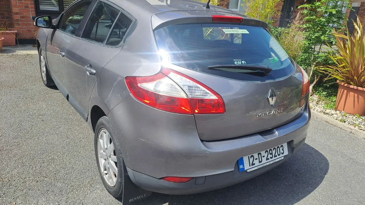 Car for sale - Image 3