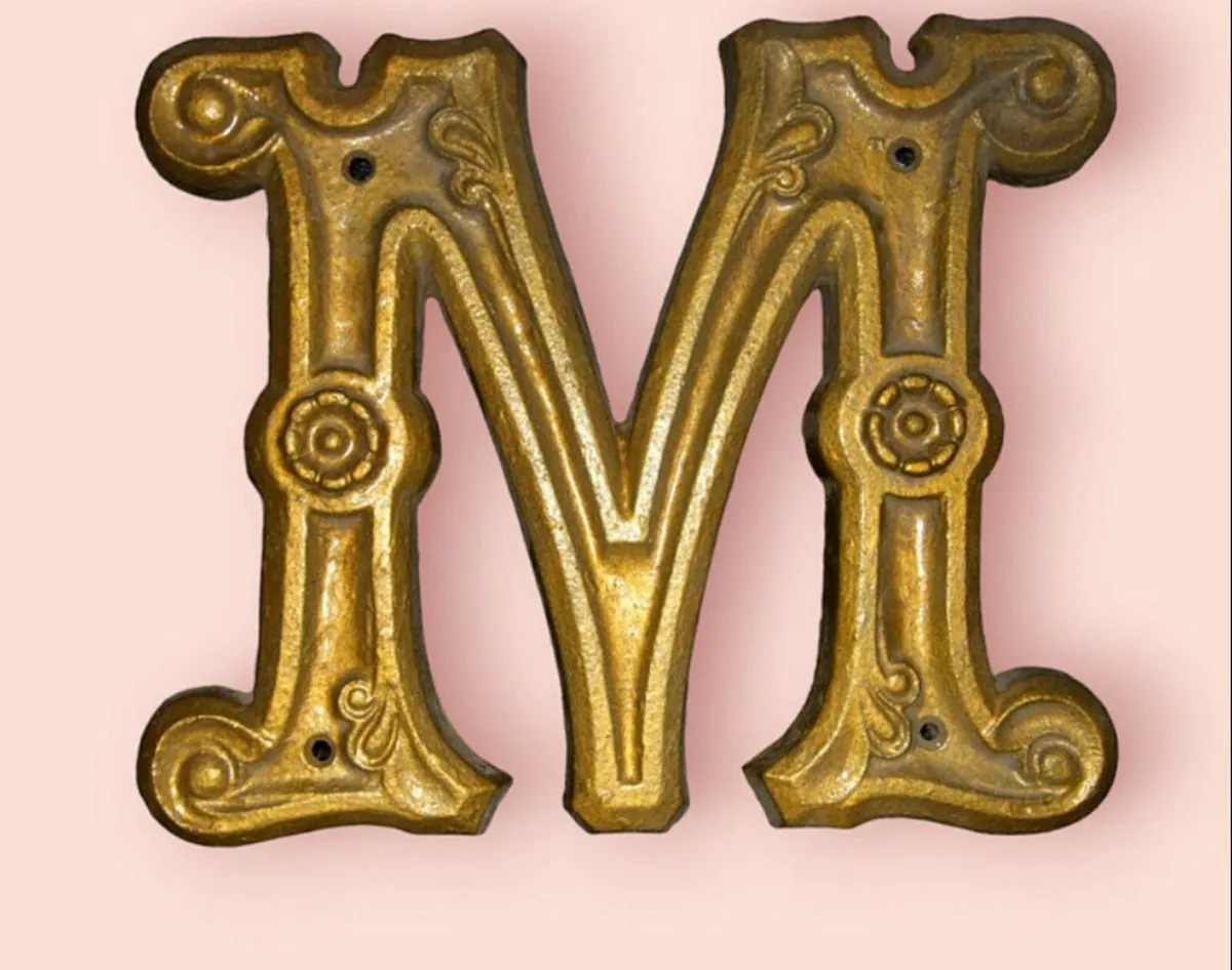 Vintage Cast Iron Letter M / W - Image 4