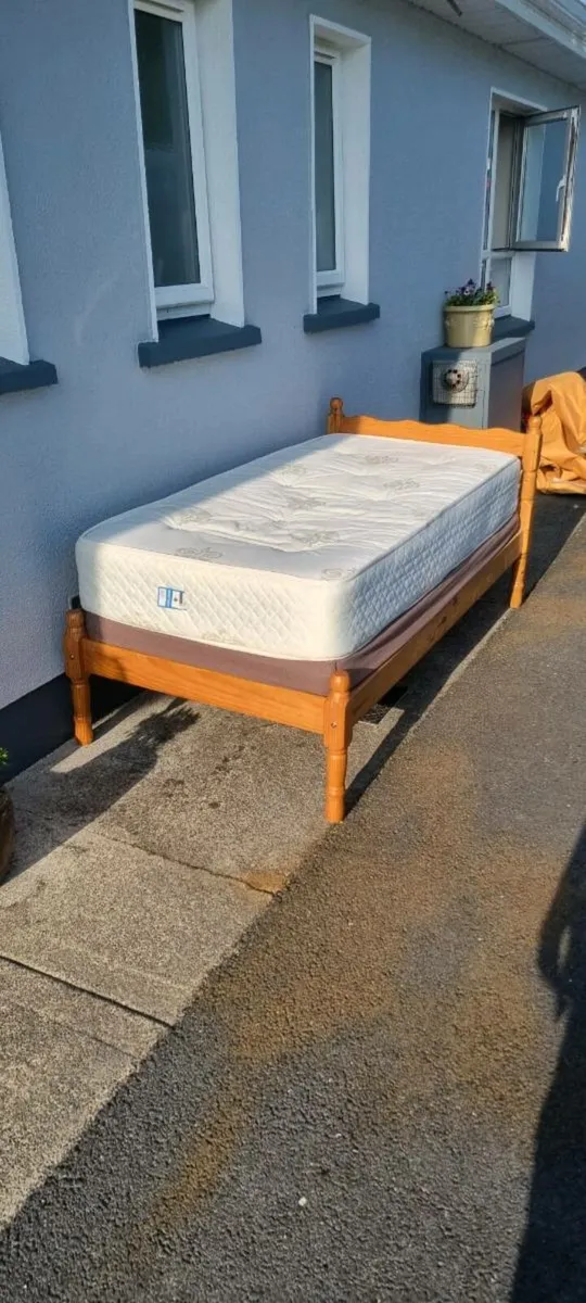 Single Bed - Image 3