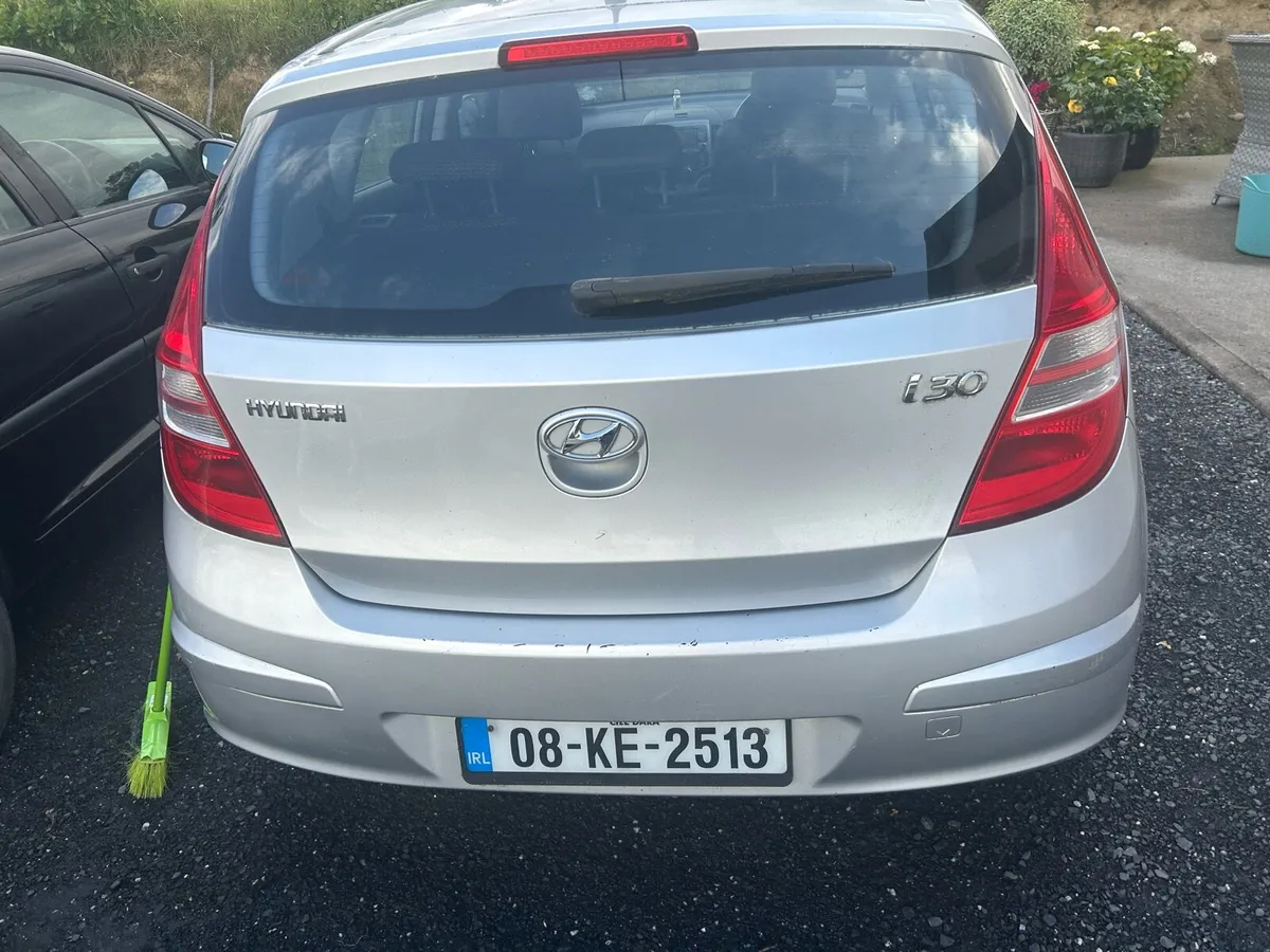 Silver Hyundai 130 for sale - Image 2