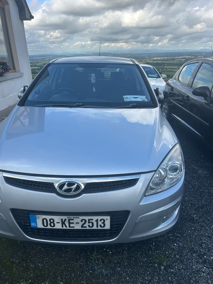 Silver Hyundai 130 for sale - Image 4