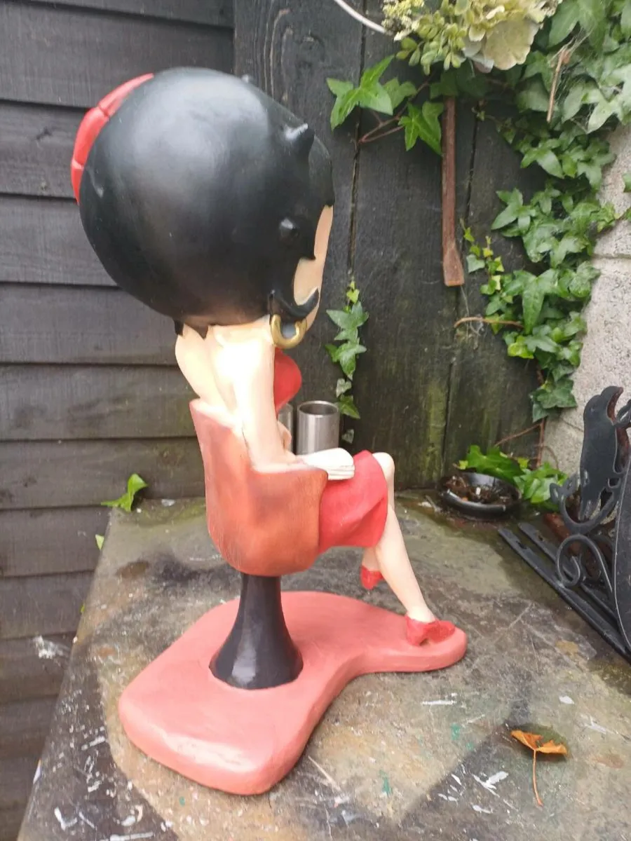 Vintage Betty Boop Figure - Image 3