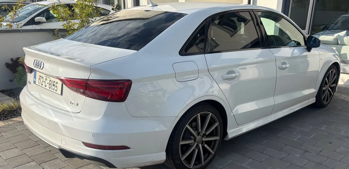 Audi A3 2017 - Image 2
