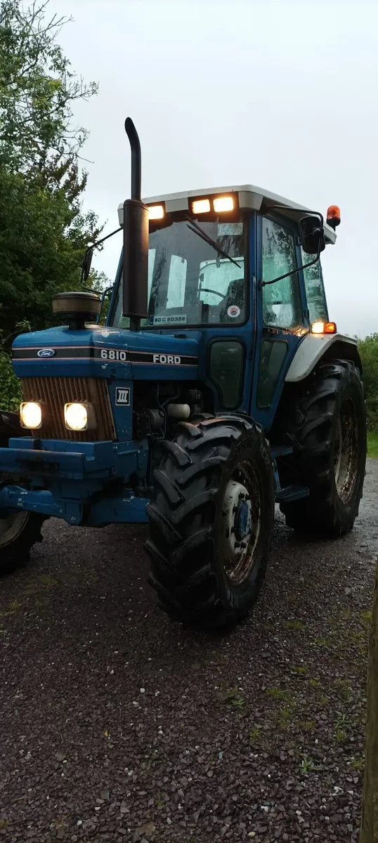 Ford 6810 - Image 1