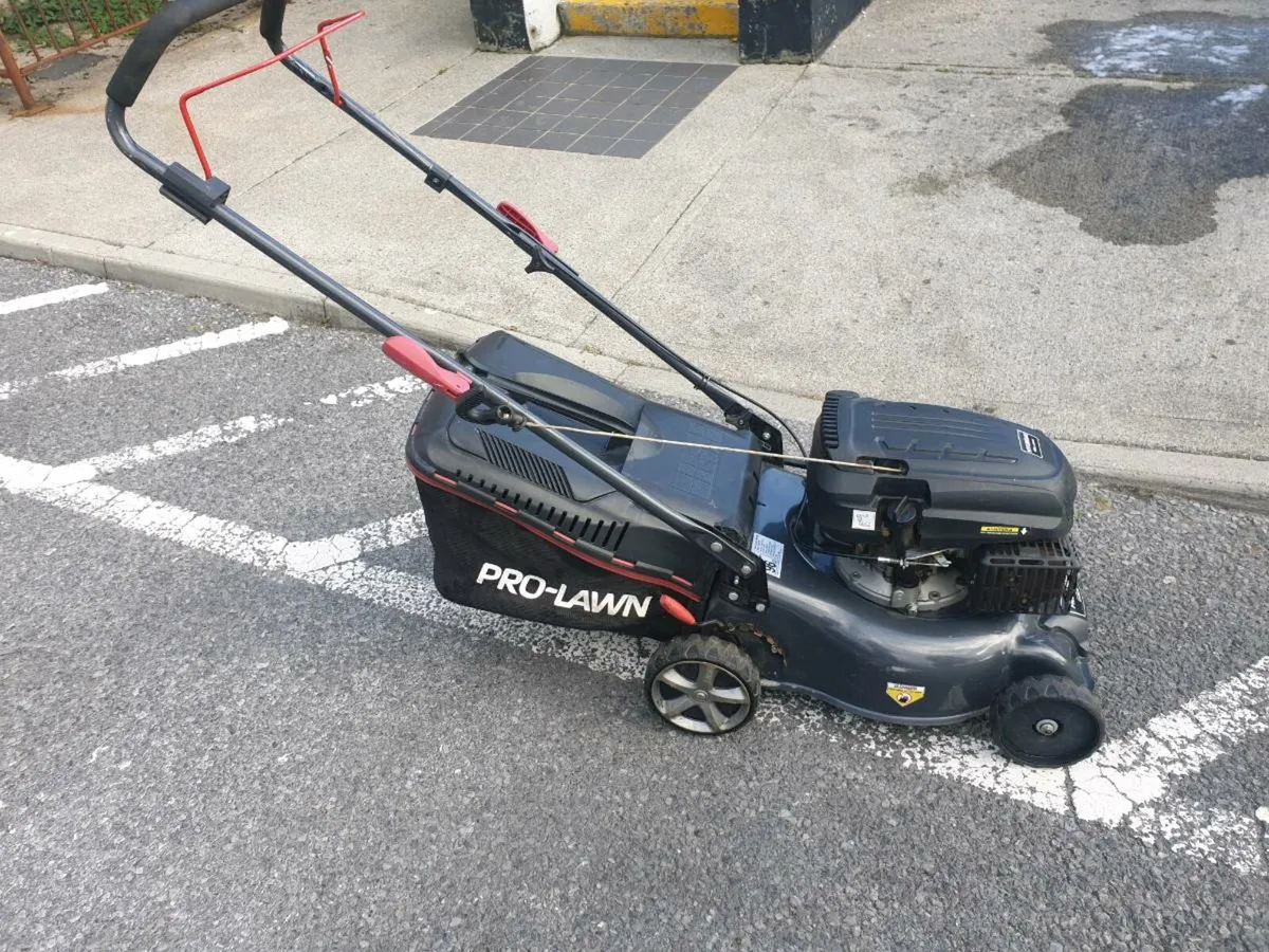 PETROL LAWNMOWER - Image 3