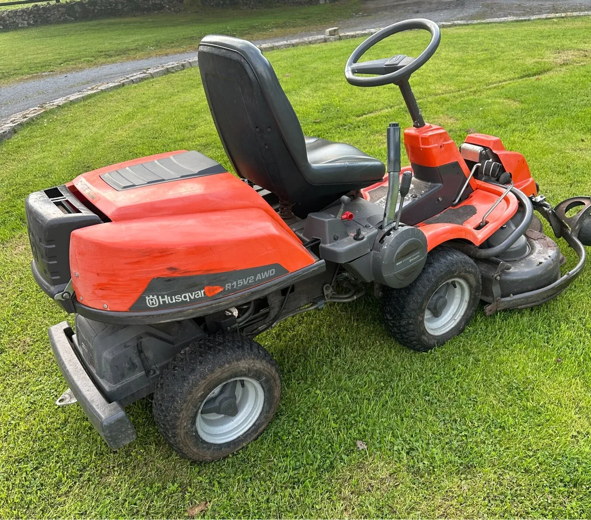 Husqvarna Rider R15V2 - Image 3