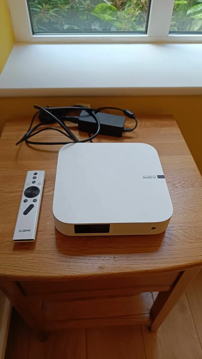 XGimi Elfin Home Projector - Image 3