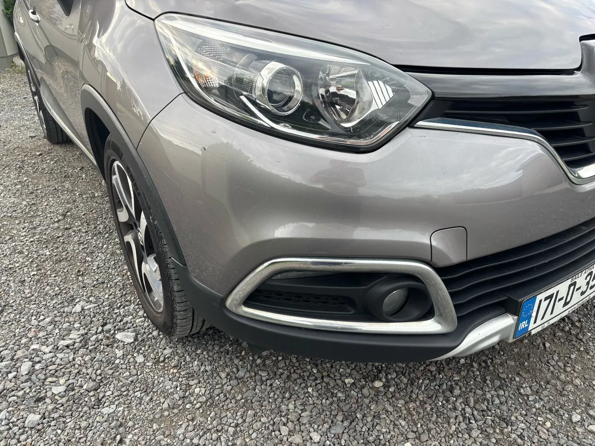 2017 RENAULT CAPTUR SIGNATURE 1.5 DCI - Image 4