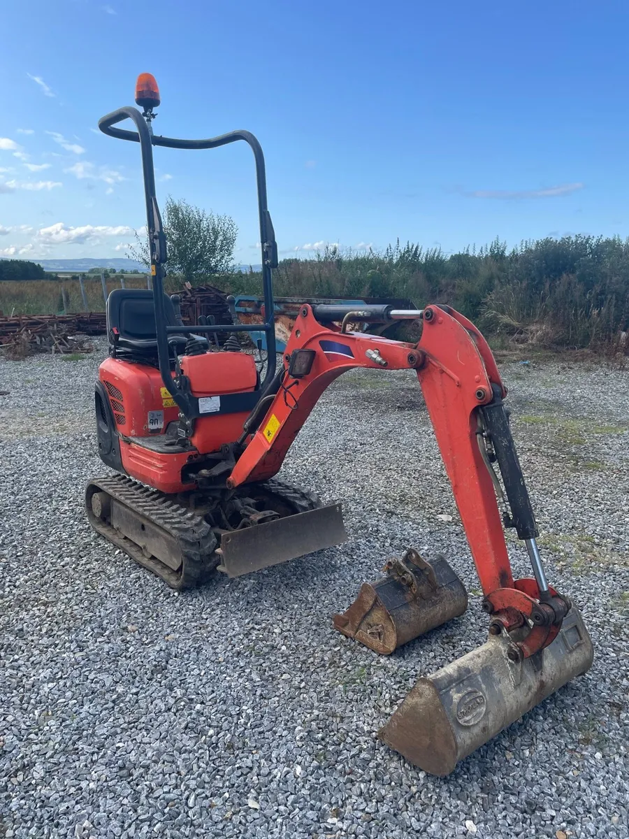 2018 k008-3 Kubota Micro, mini digger excavator - Image 1