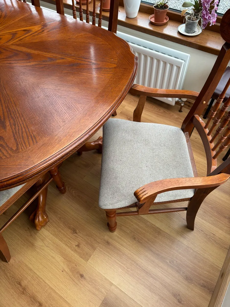 Dinning room table with matching dresser - Image 4
