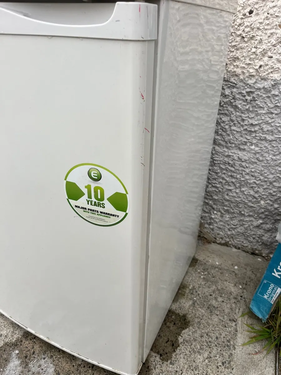 Fridge freezer - Image 2
