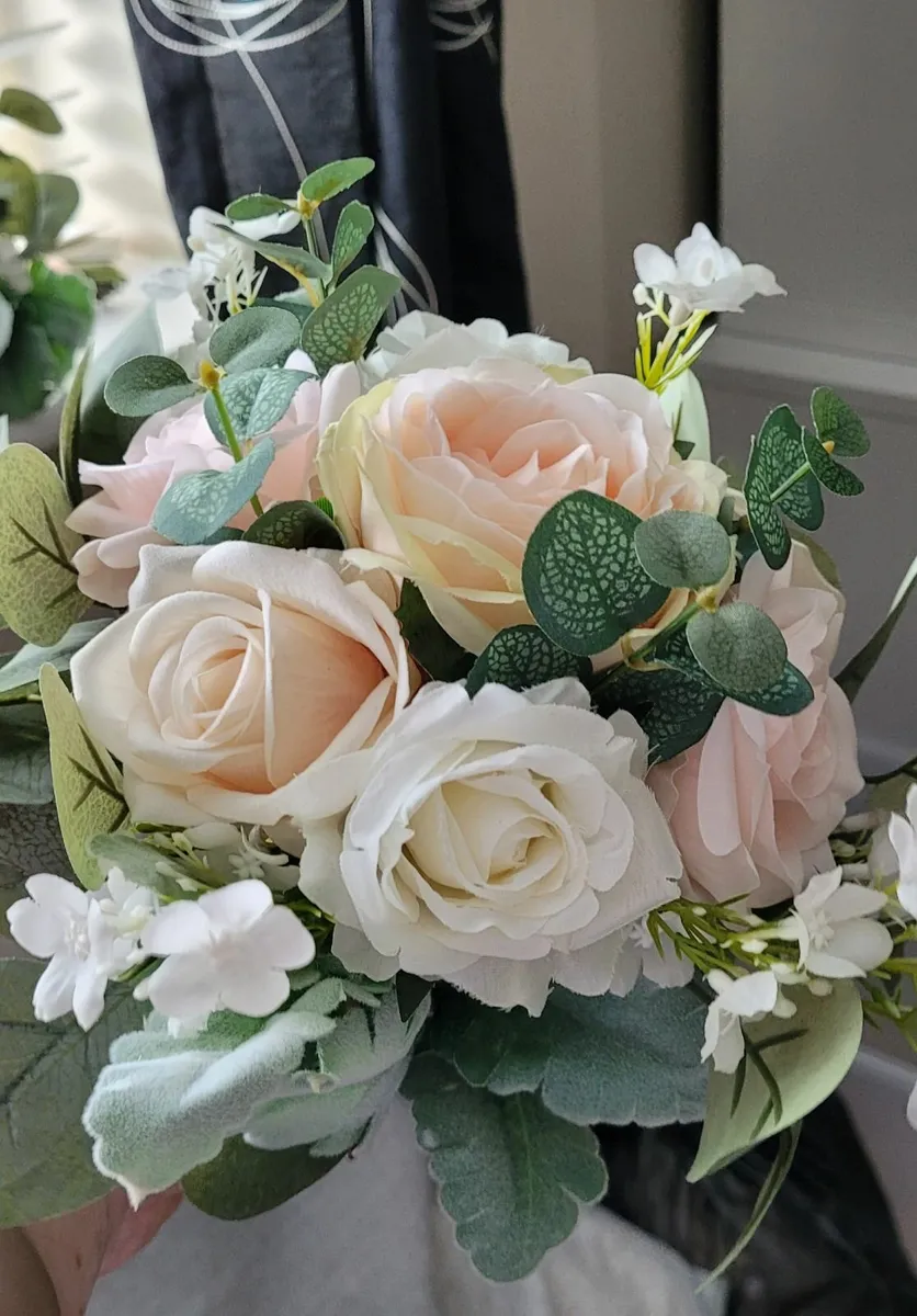 Wedding Flowers - Image 1
