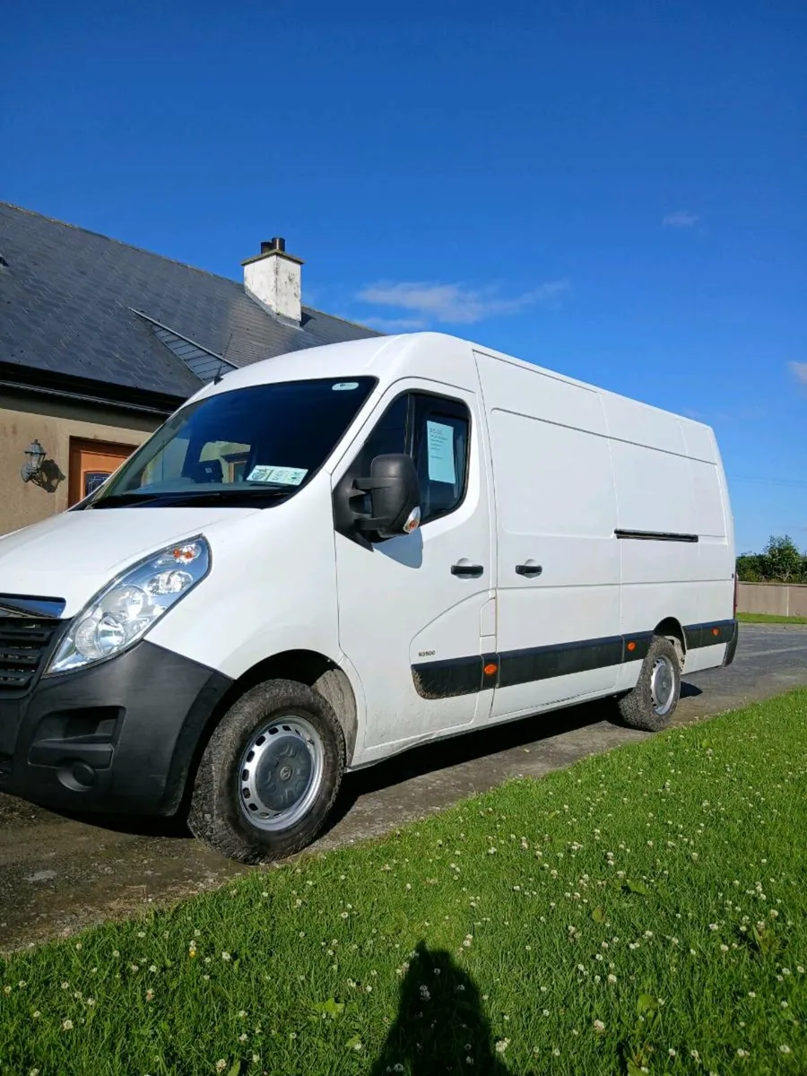 Vauxhall Movano RWD - Image 1
