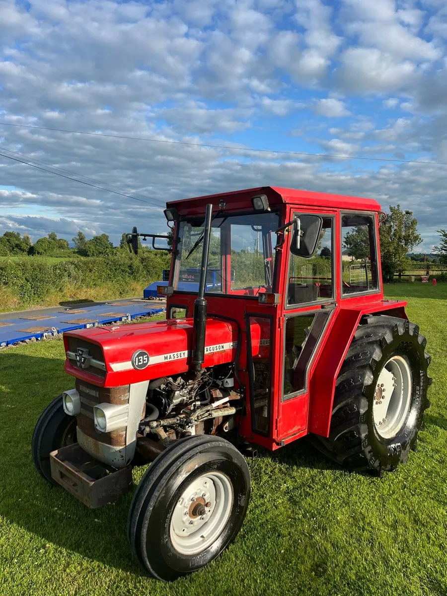 Massey 135 - Image 1