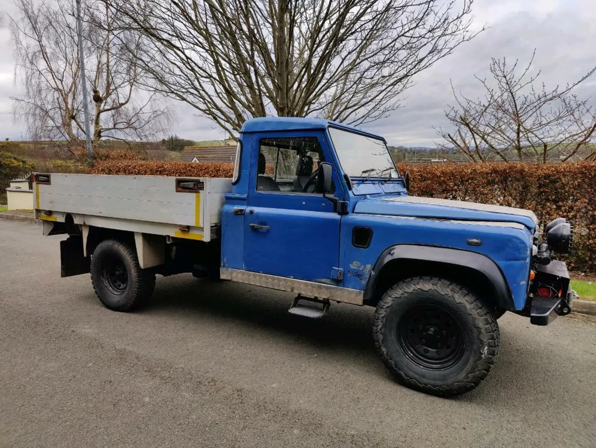 Defender 130 Tipper Td5 - Image 4
