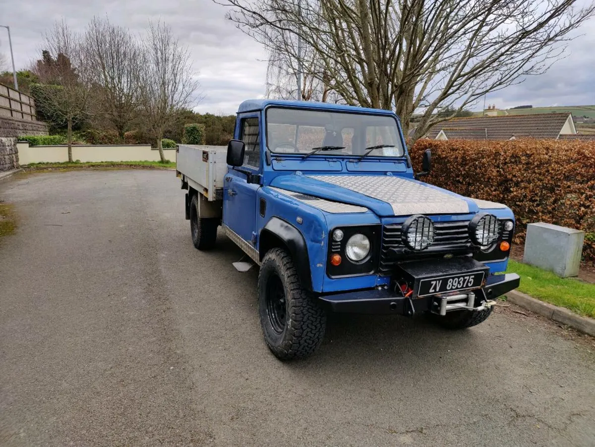 Defender 130 Tipper Td5 - Image 1