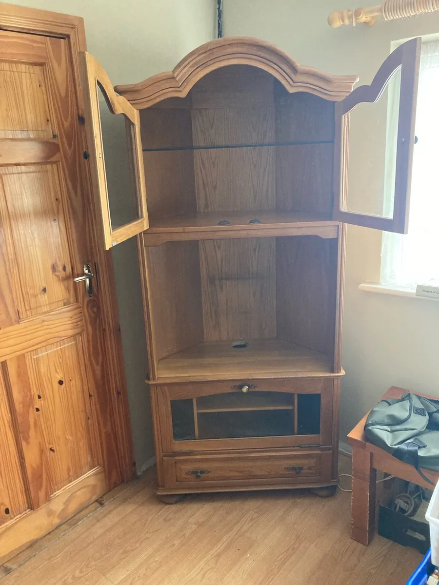 Furniture - Image 3