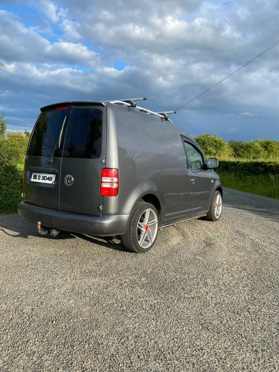 Volkswagen Caddy - Image 4