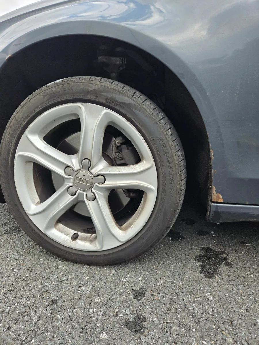Audi A4 2008 - Image 2