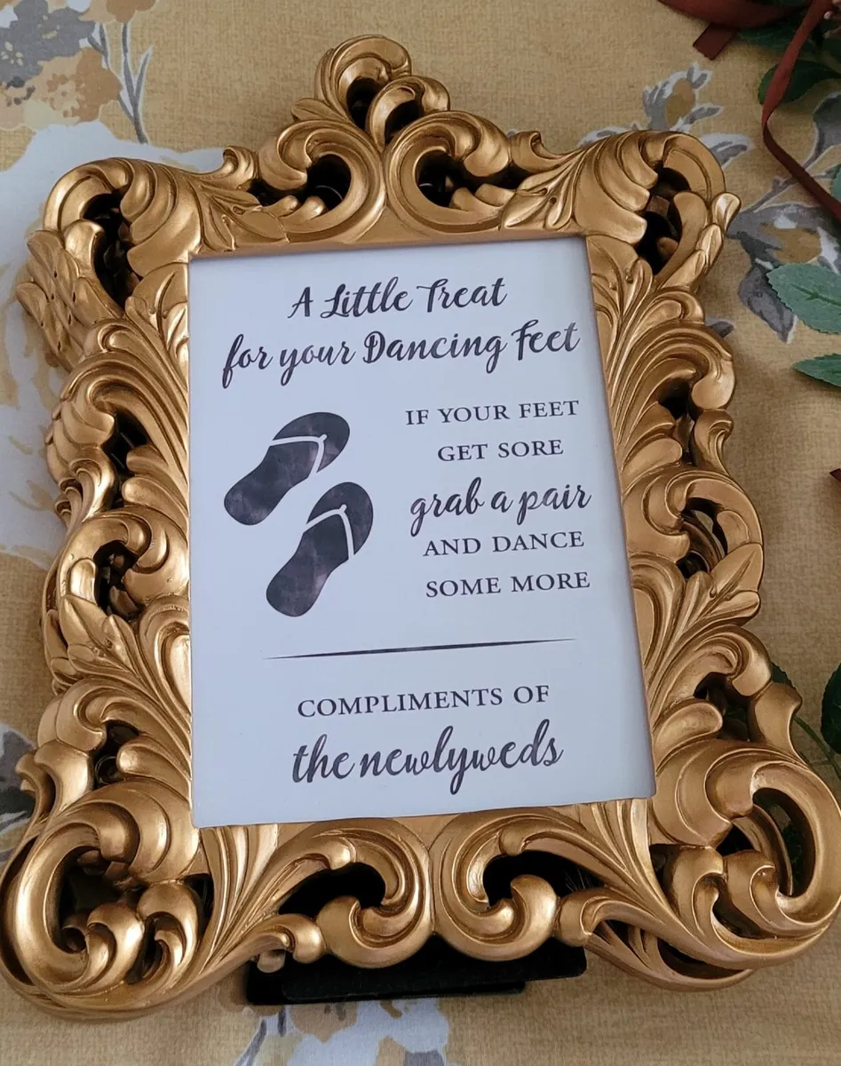 Wedding bathroom signs in frames - Image 3