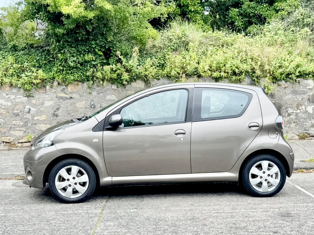 Toyota Aygo 2014!!NEW NCT!! LOW MLS 51K !! - Image 4