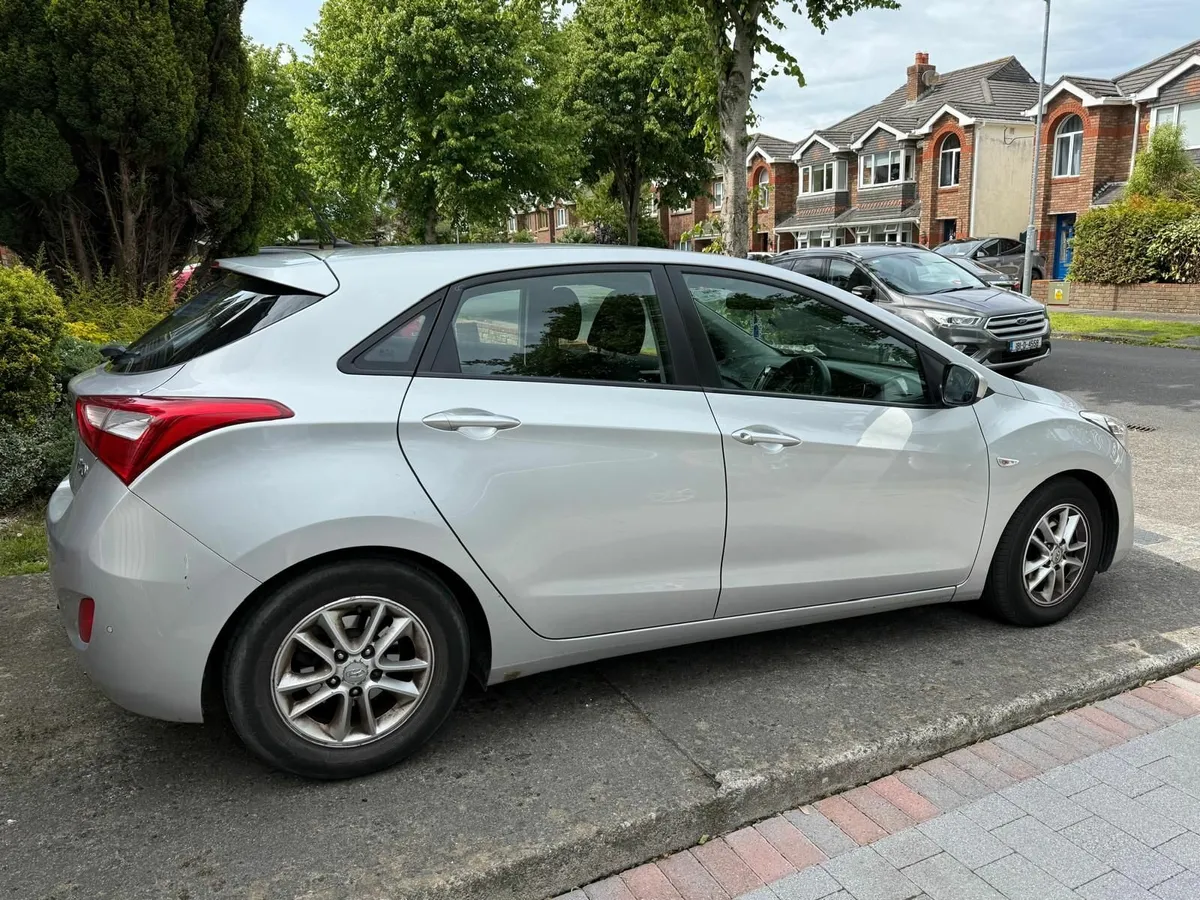 Hyundai i30 2012 - Image 1