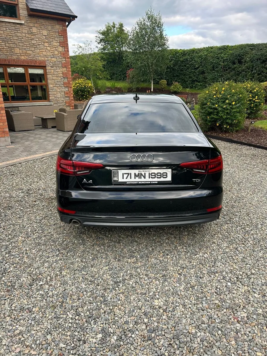 Audi A4 S-line - Image 3