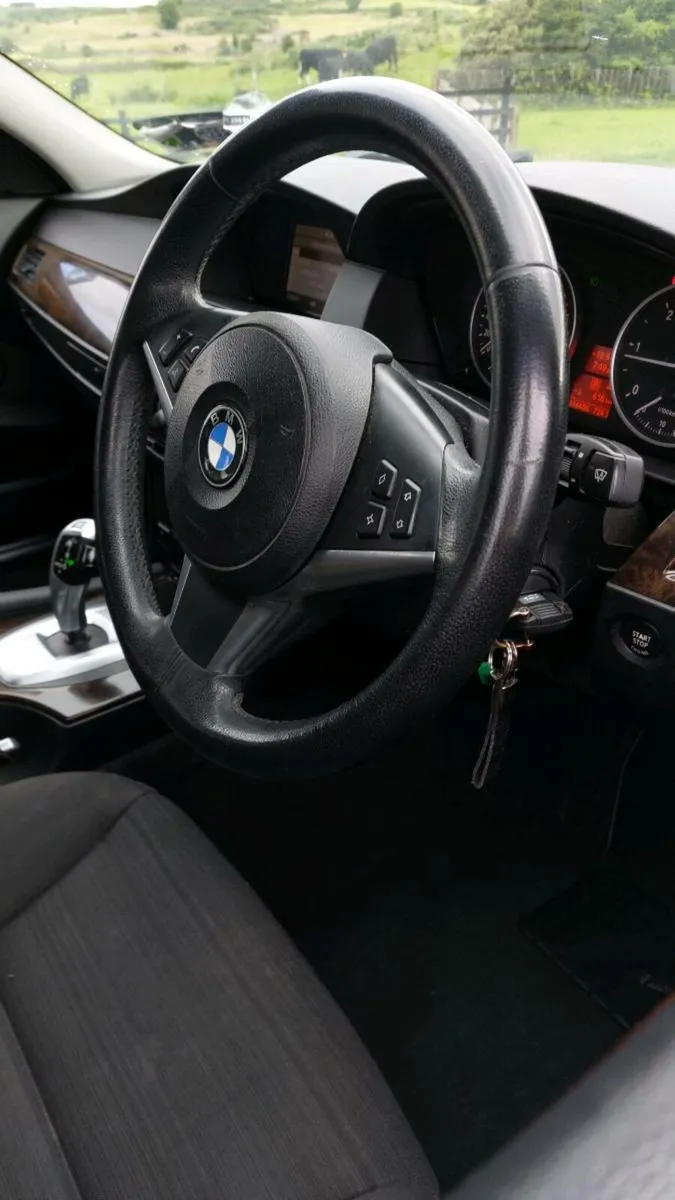 BMW 520 e60 - Image 4