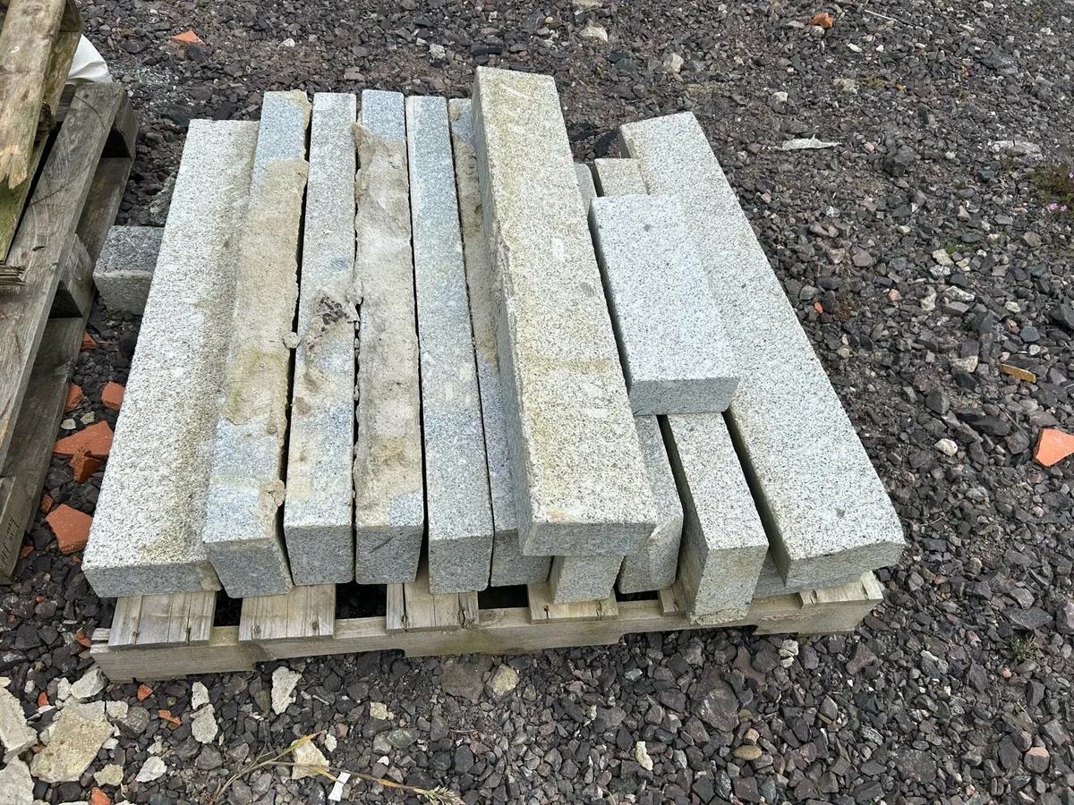 Silver granite kerbs - Image 2