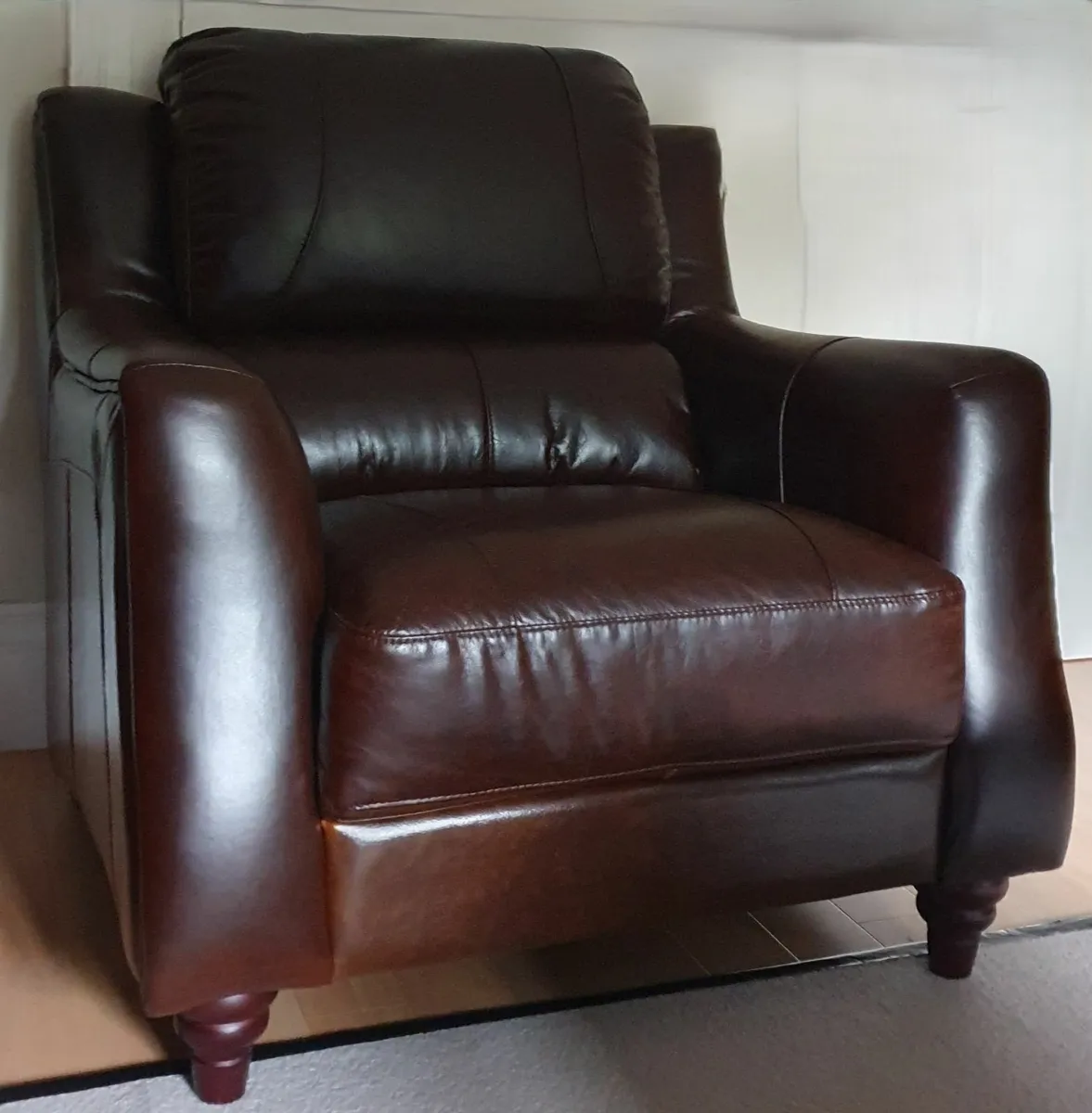 3-2-1 Full Leather Suite - Image 1