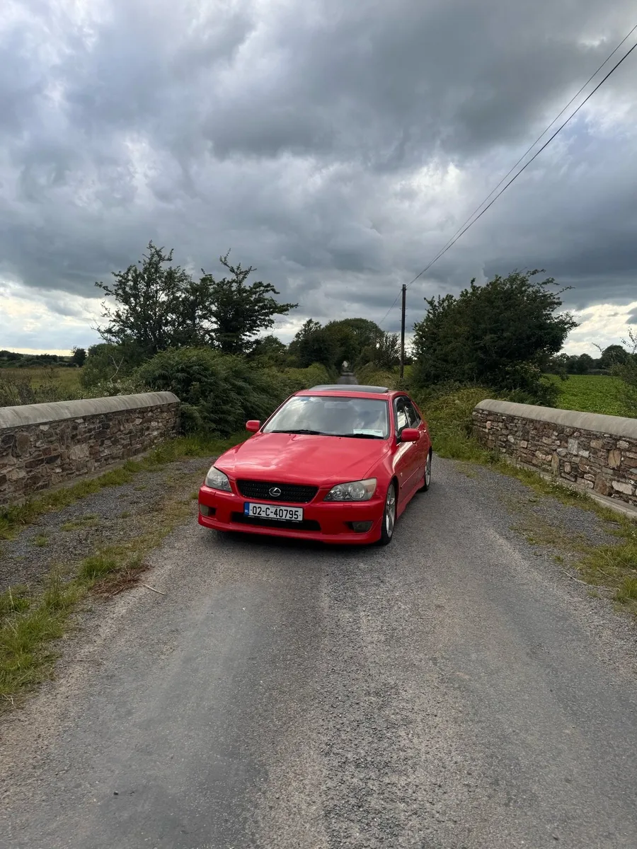 Lexus is200 3uz v8 - Image 1