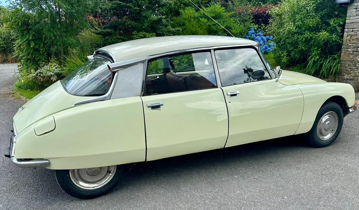 Citroen DS 1972 - Image 2