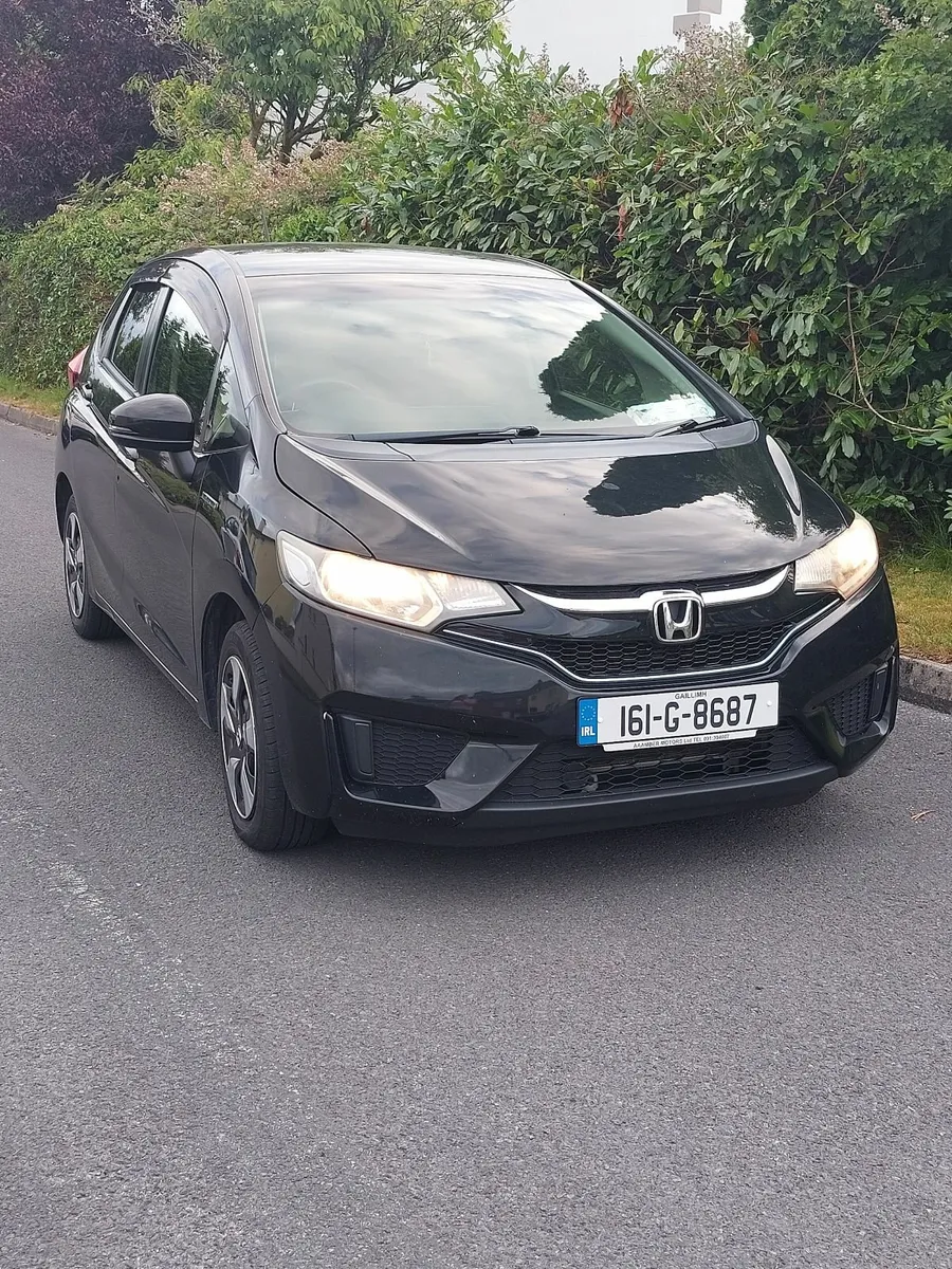 Honda Fit 2016 - Image 1