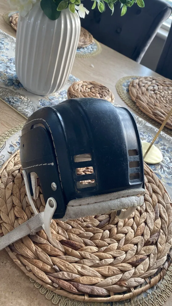 Oldstyle gola cooper helmet - Image 4