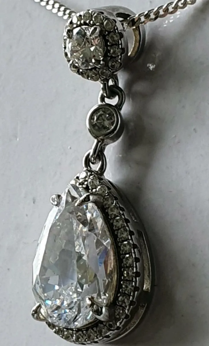 925 Silver & Swarovski Drop Necklace - Image 2