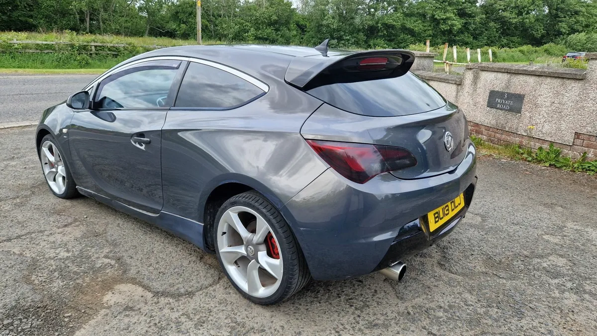Vauxhall astra GTC. 2.0cdti sri 2013 - Image 2