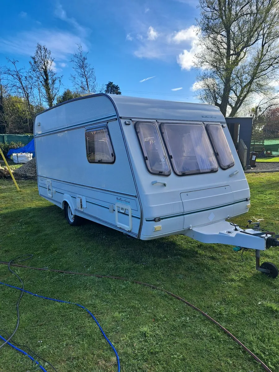 Caravan - Image 1