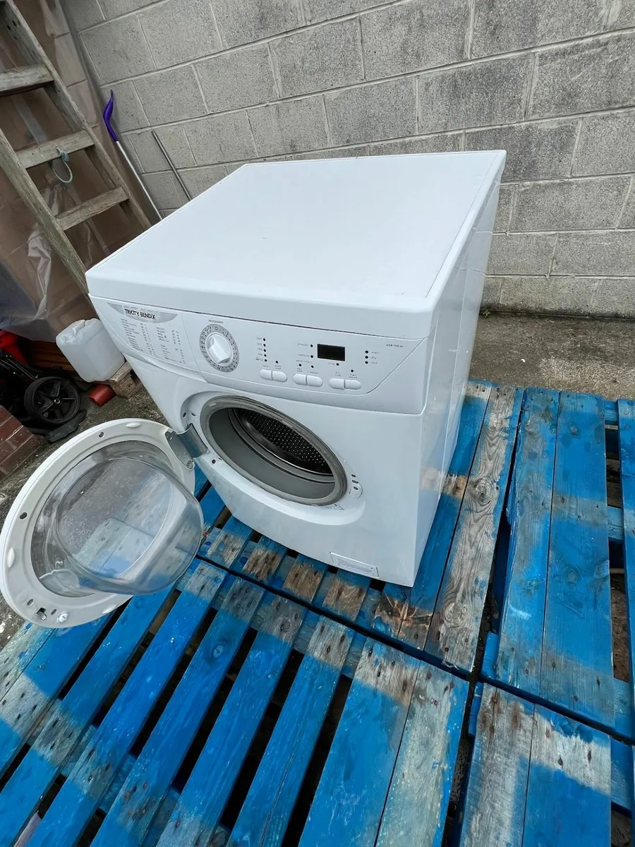 Washing Machine & Dryer - Image 4