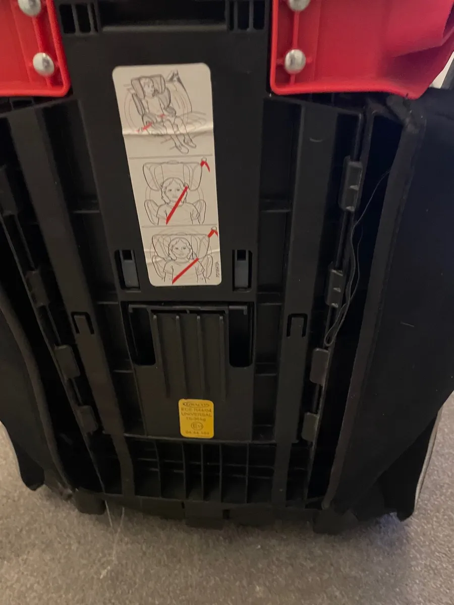Booster seat - Image 1