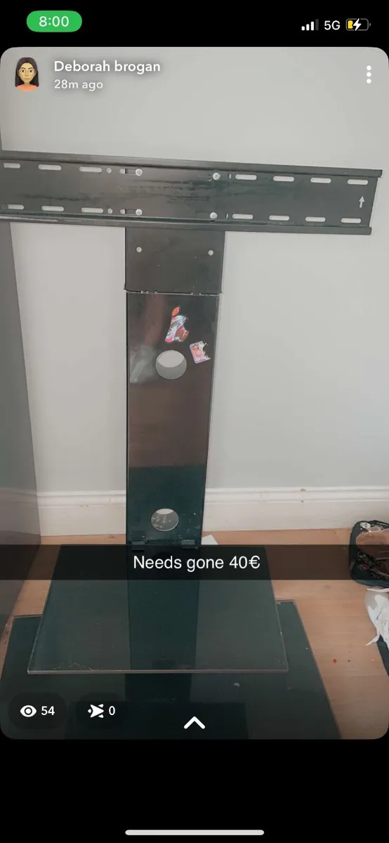 Mint condition 50inch tv stand with bracket - Image 1