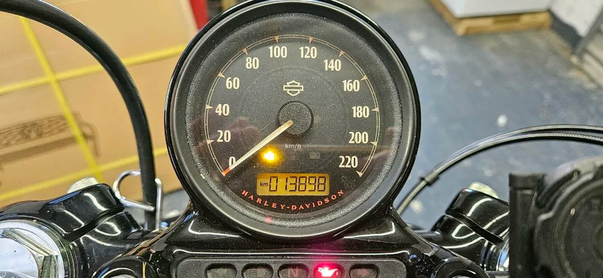HD 1200XL Forty-Eight - Image 4