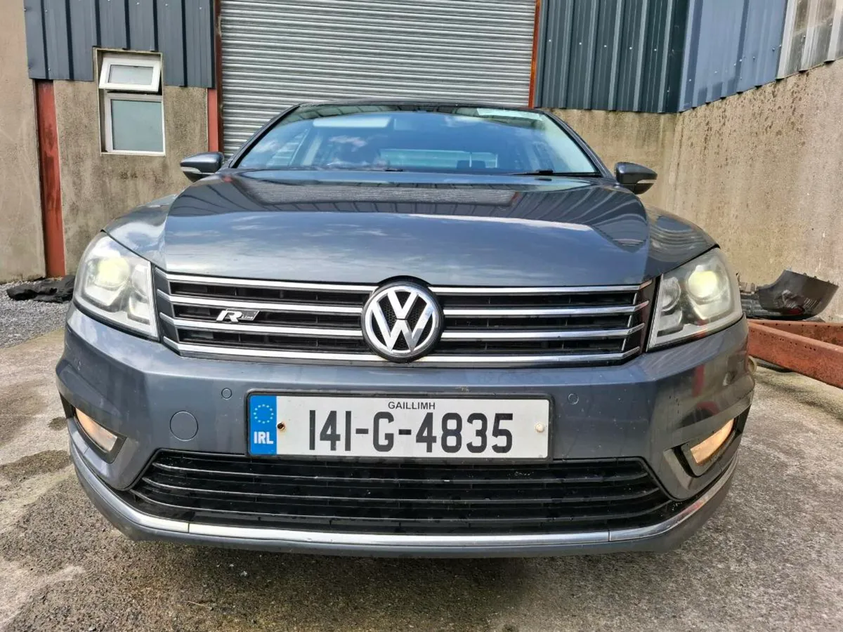 Passat 2.0tdi RLine 6 Speed Manual - Image 4