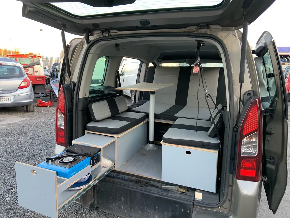 Mini camper - Image 2