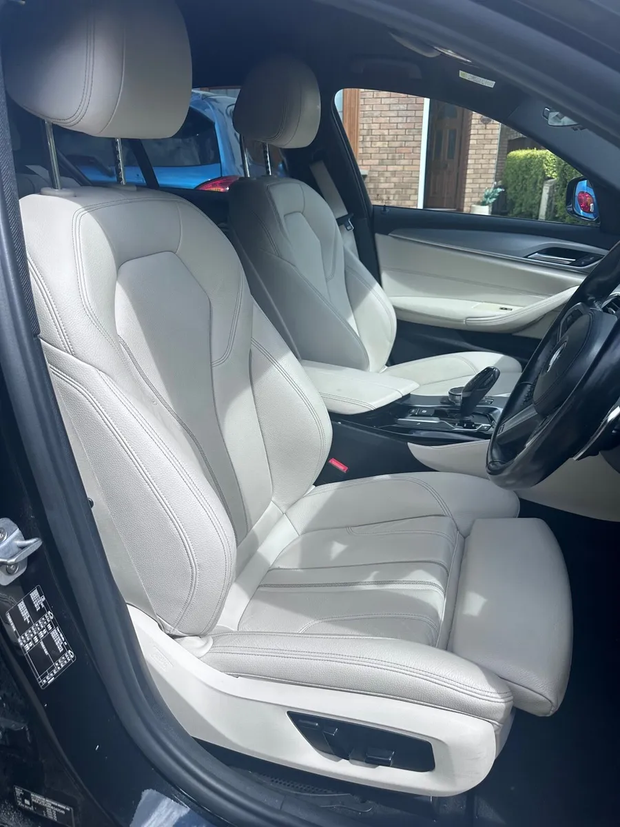 BMW 520 D  M sport G 30 - Image 4