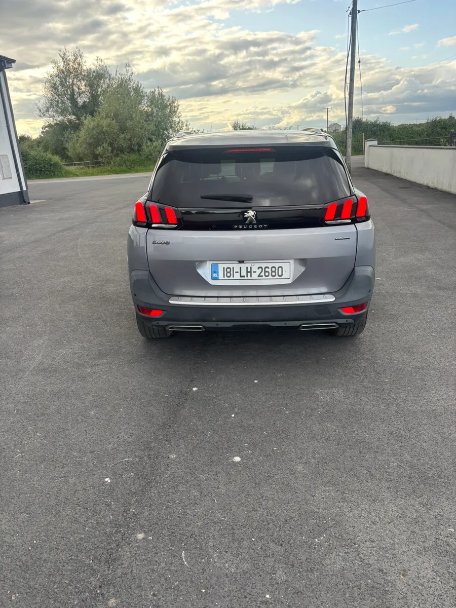 Peugeot 5008 gt line - Image 4