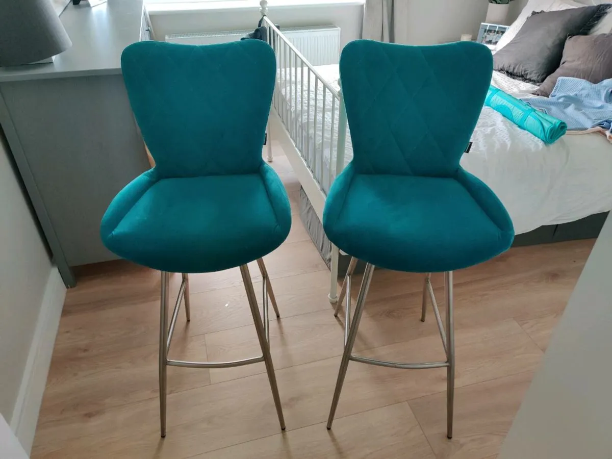 Romo Design Kitchen bar Stools - Image 1
