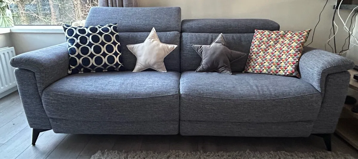 Electric Reclining 3 Seater Couch - Image 3