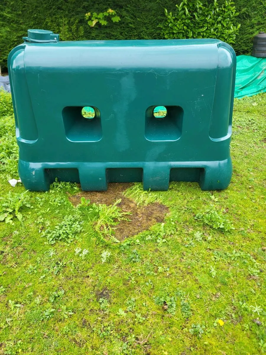 1000 litre oil tank - Image 1