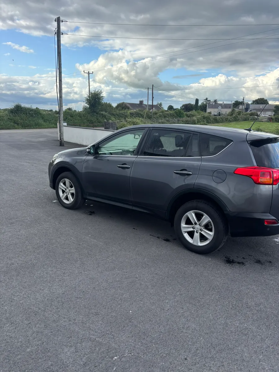 Toyota rav4 - Image 2